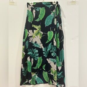 Tropical Leaf Print Maxi Dress
